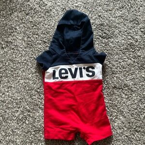 3mo LEVI hooded romper